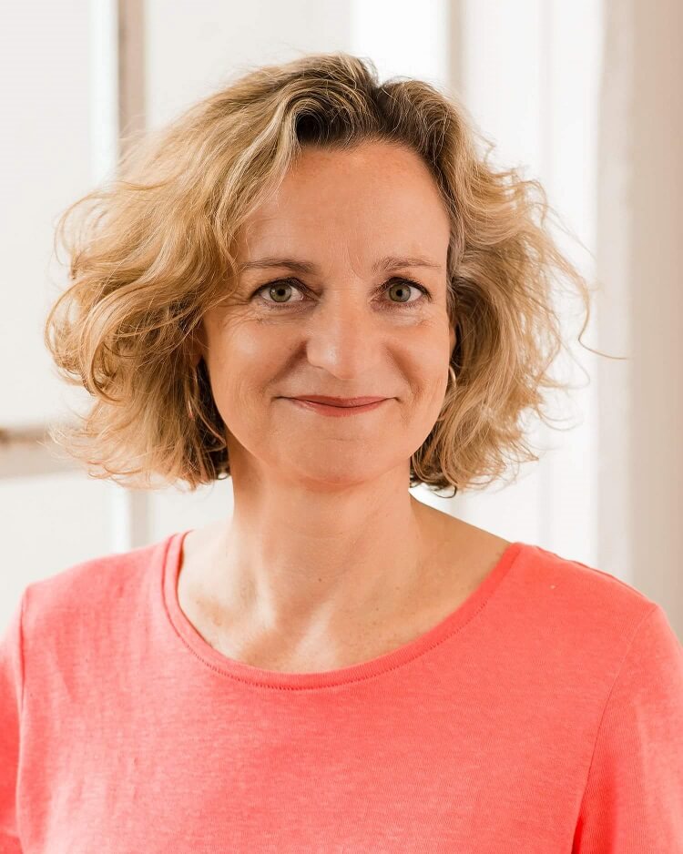 Toni Finlayson